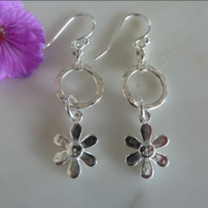Silver Circle & Daisy Earrings