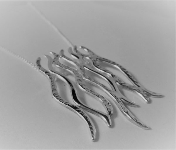 River Pendant & Chain